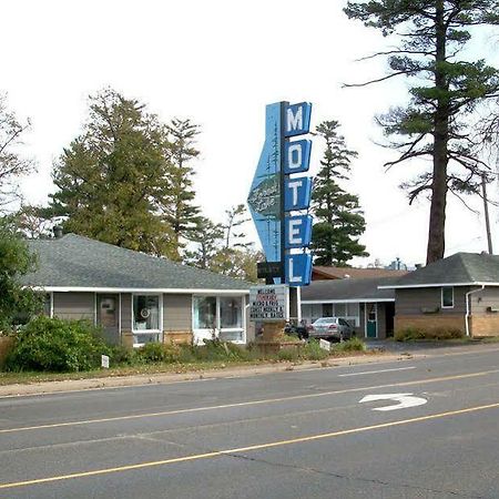 Forest Lake Motel Гранд Рапидс Екстериор снимка